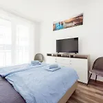 Urban Hideaway With Terrace & Garage