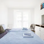 Urban Hideaway With Terrace & Garage Apartamento Budapeste