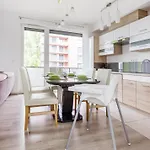 Urban Hideaway With Terrace & Garage