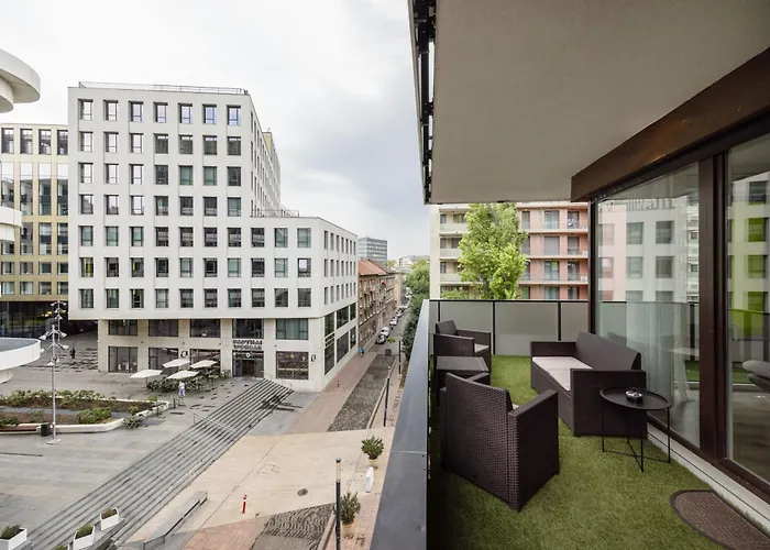 Urban Hideaway With Terrace & Garage 布达佩斯